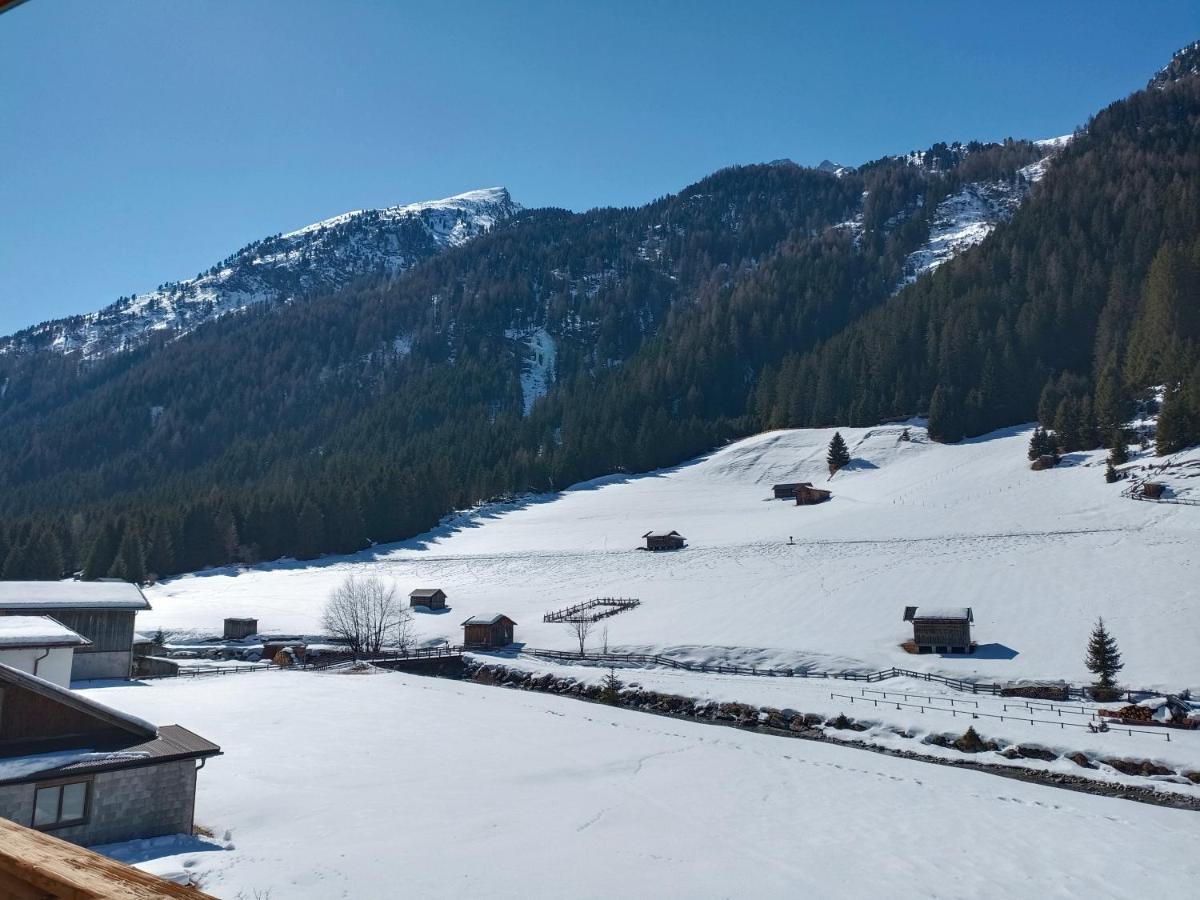Apart Bergglueck Sankt Leonhard im Pitztal Exterior photo